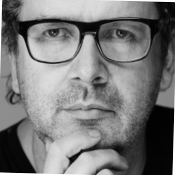 Robin Derrick Portrait